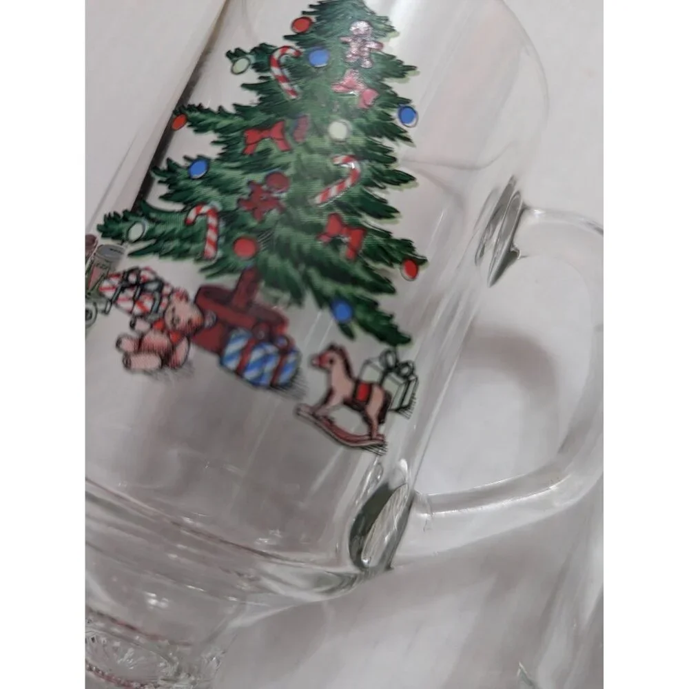 Luminarc Christmas Tree Holly Irish Coffee style footed mugs 6‎ in lot 2